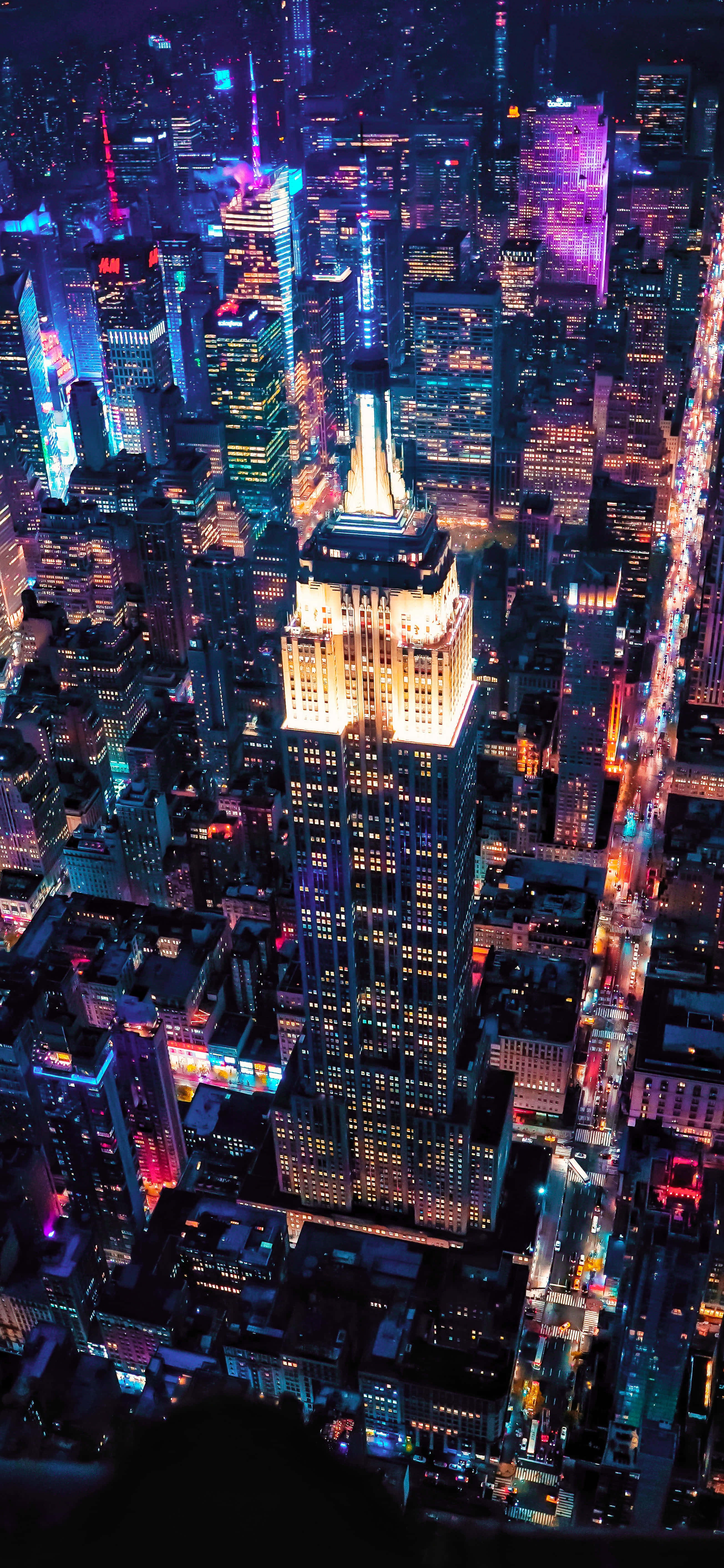 تاریک شہر کی عمارتوں کا فضائی منظر 4K فون وال پیپر