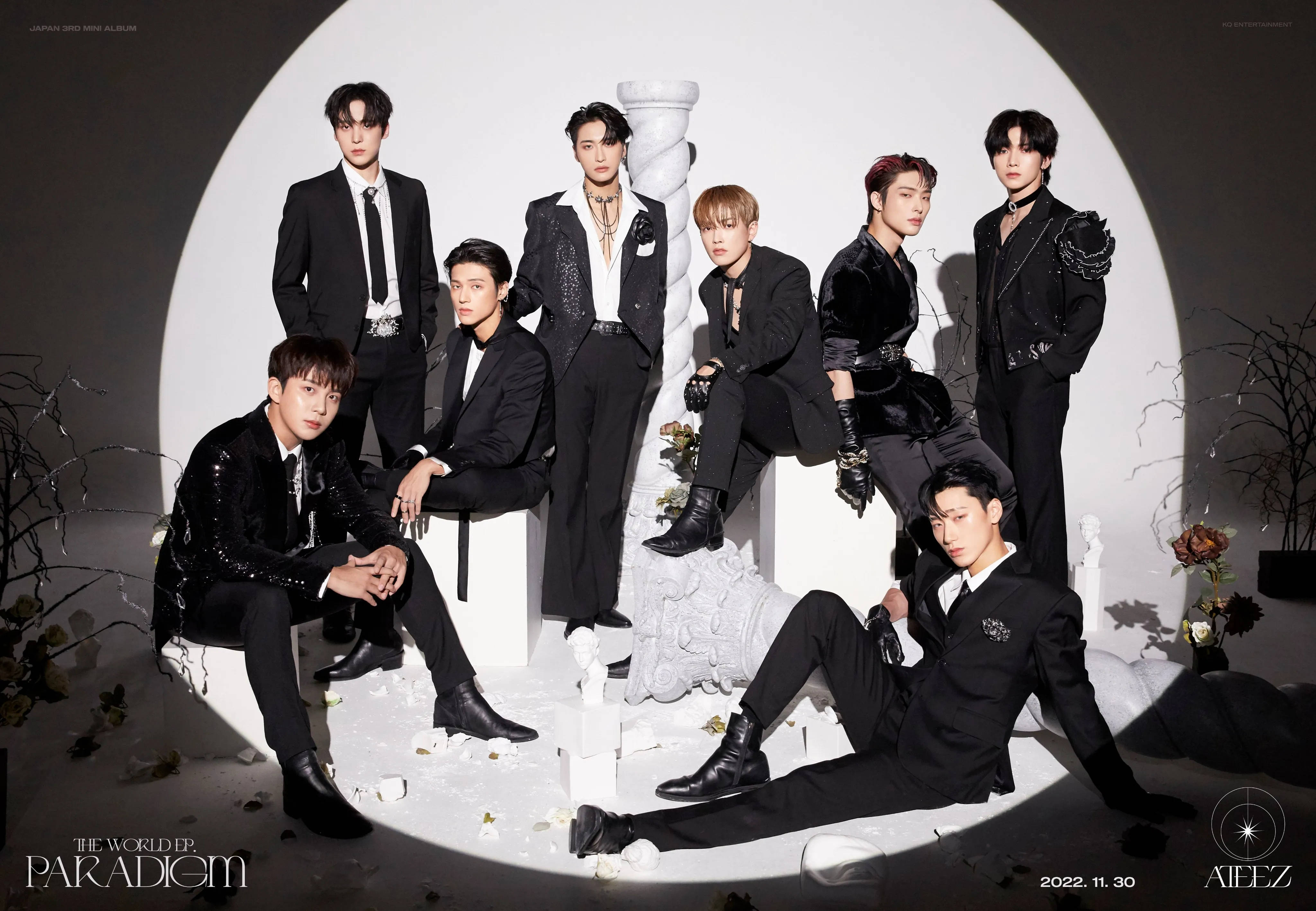 ATEEZ بلیک سوٹس وال پیپر