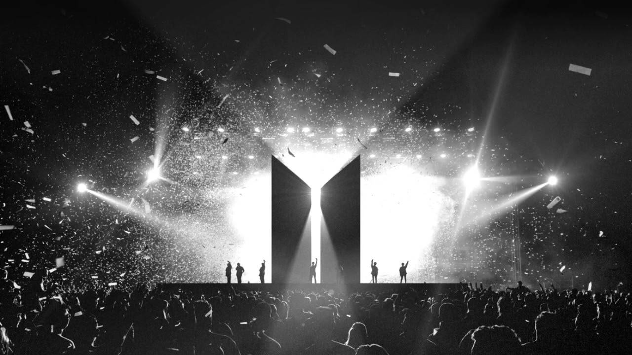 BTS کنسرٹ بی ٹی ایس لوگو سلہیٹ کے ساتھ وال پیپر