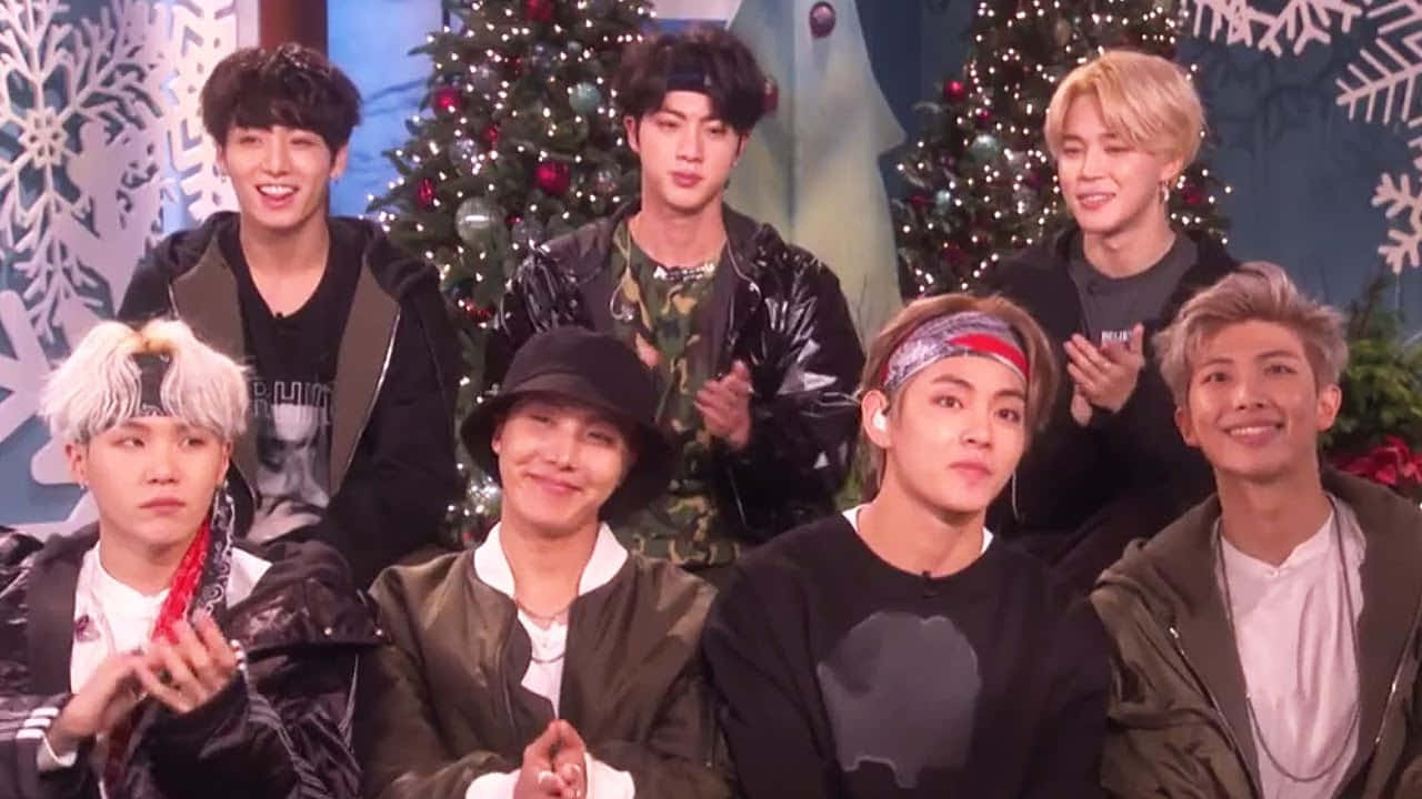 BTS کرسمس انٹرویو کی تصویر وال پیپر