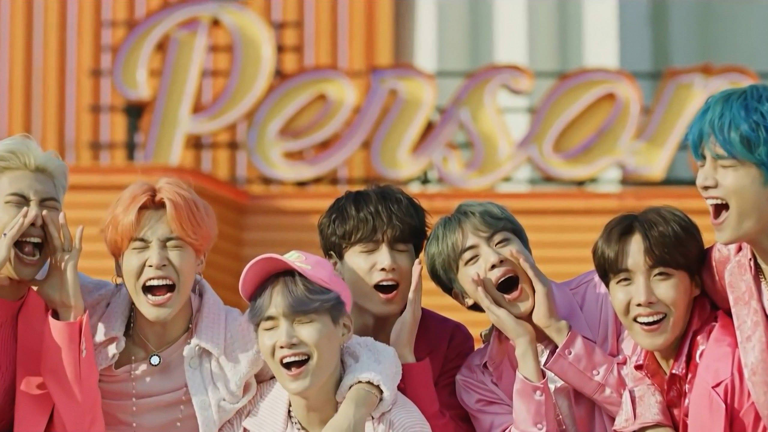 BTS بوائے ود لو ڈیسک ٹاپ بیک گراؤنڈ وال پیپر