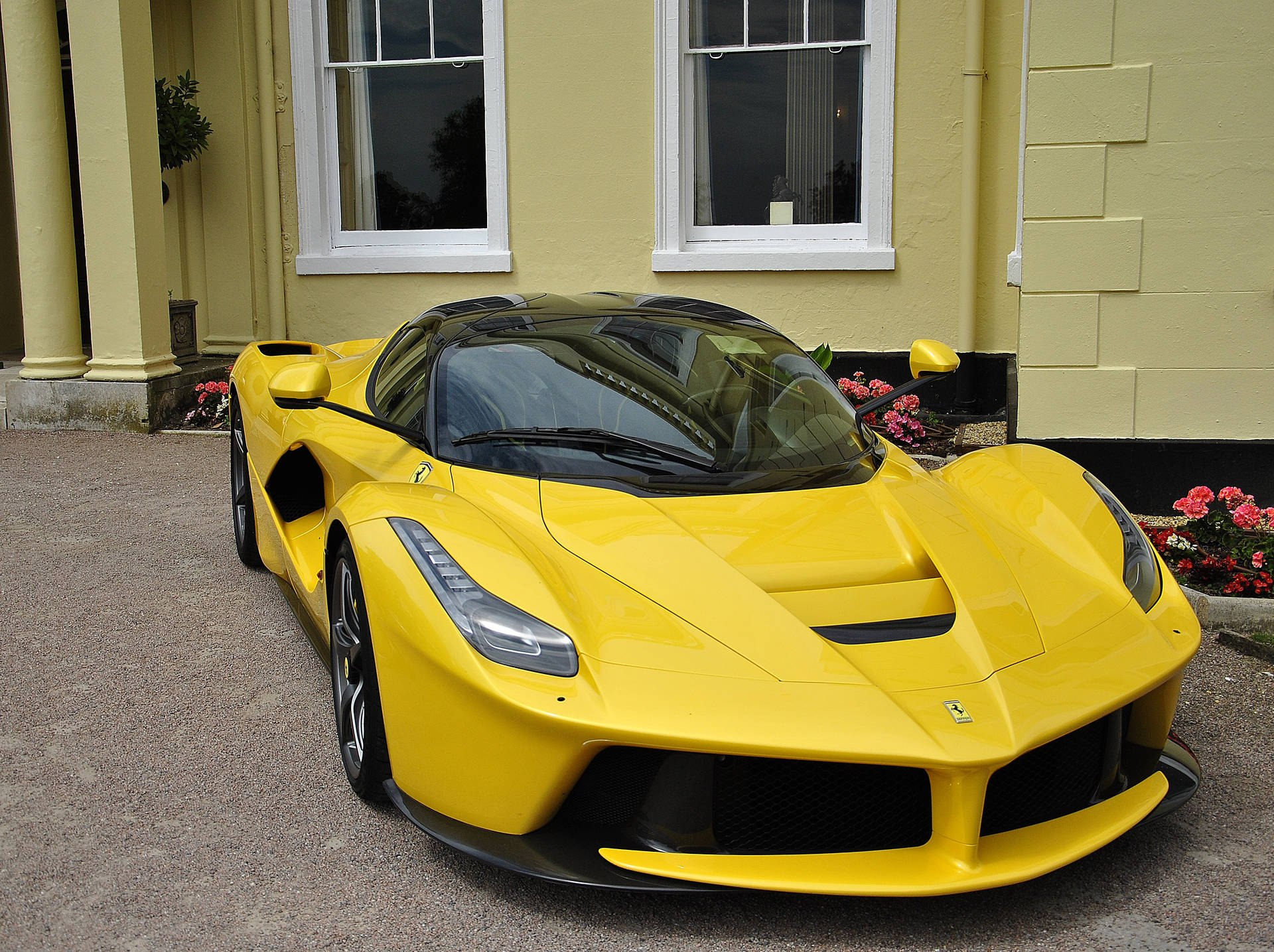 Ferrari LaFerrari کی طاقت کو اپنائیں وال پیپر
