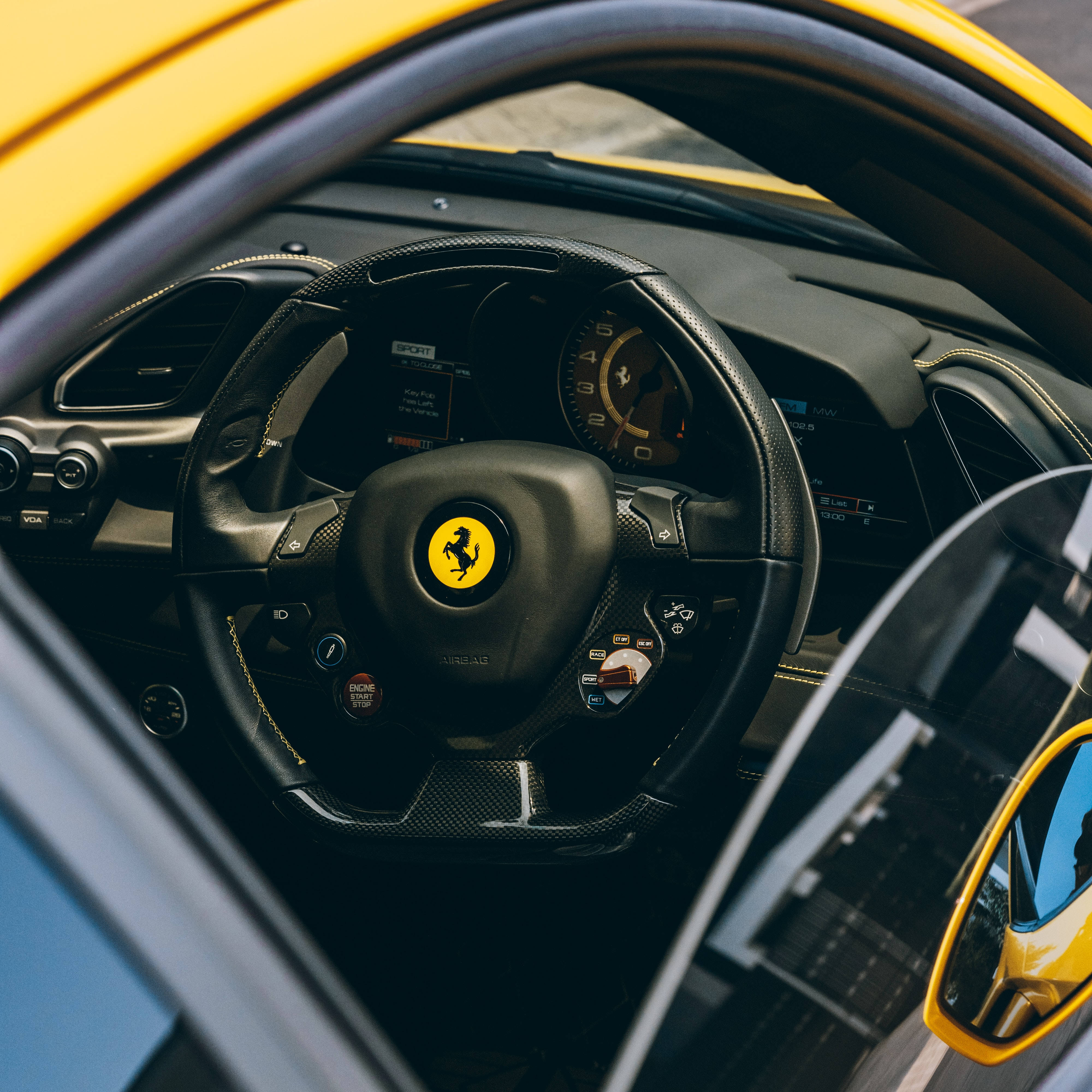 Ferrari اسٹیئرنگ وہیل وال پیپر