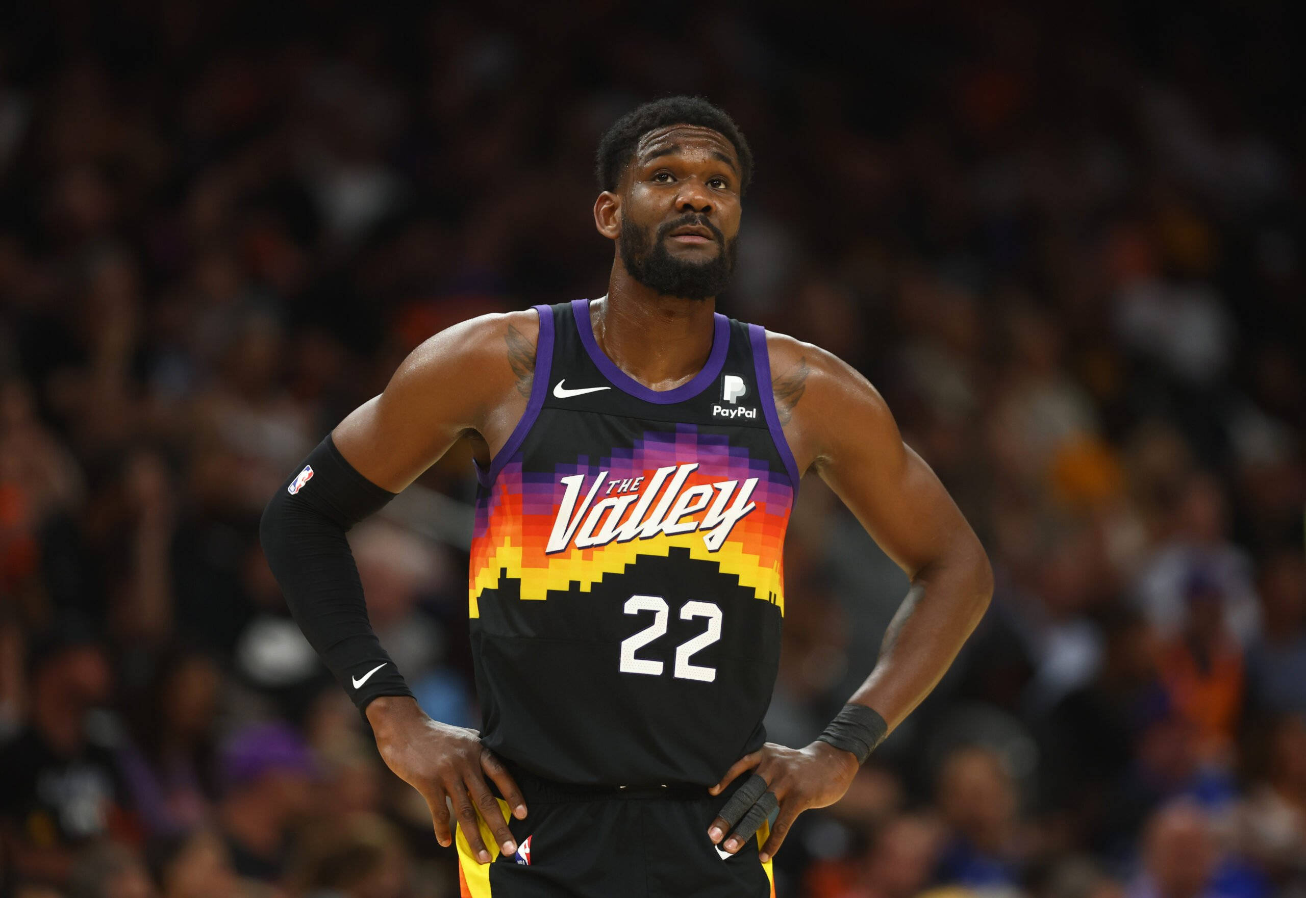 NBA اسٹار نمبر 22 ڈی اینڈری ایٹن فینکس سنز وال پیپر