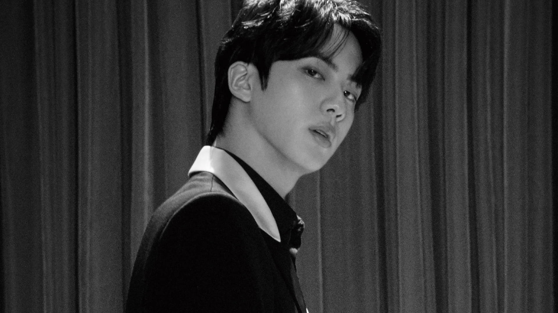 جِن BTS سیاہ جمالیاتی وال پیپر