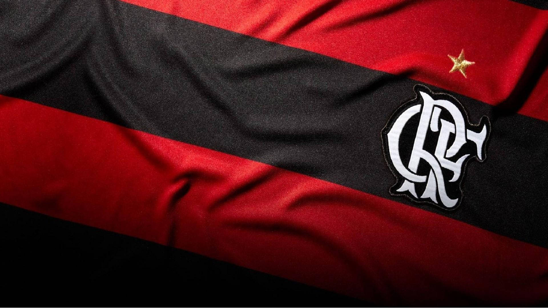 فلیمینگو ایف سی کا فخر - جھریوں والا جھنڈا جوش و جذبے کا مظہر وال پیپر