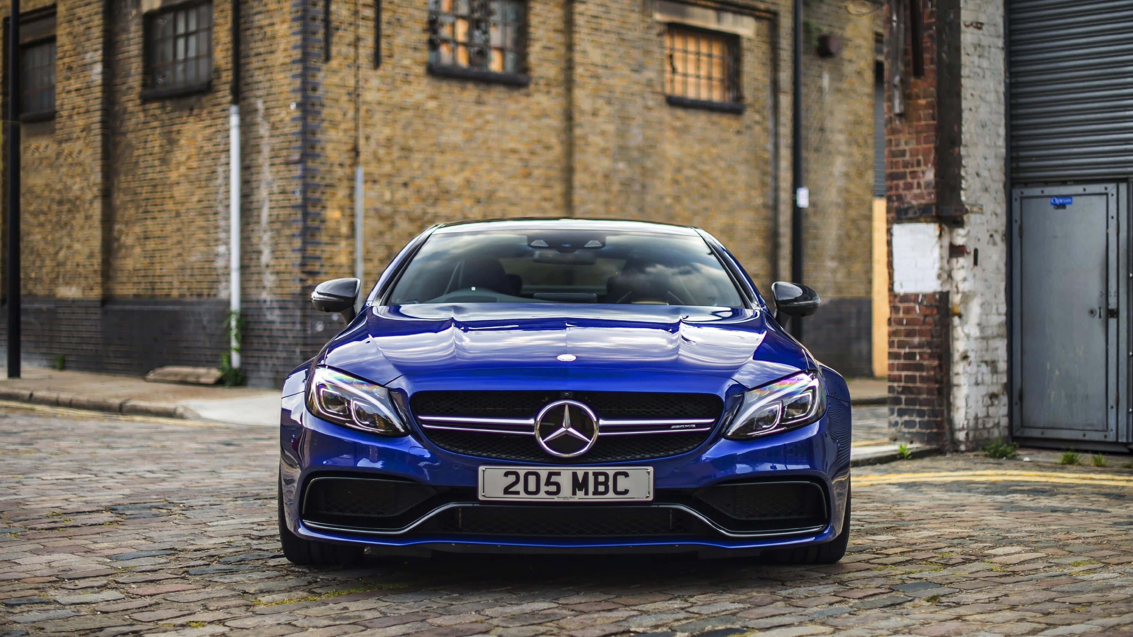 نیلا C63 AMG مرسڈیز بینز 4K وال پیپر