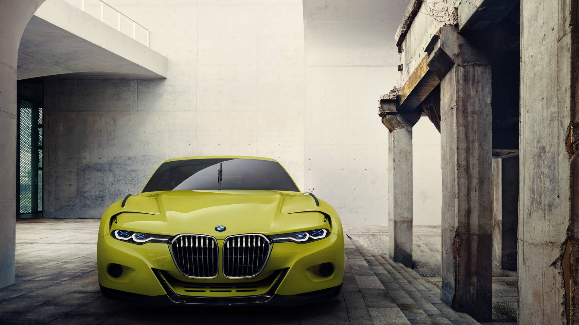 پیلے رنگ کی 3.0 CSL فل ایچ ڈی BMW