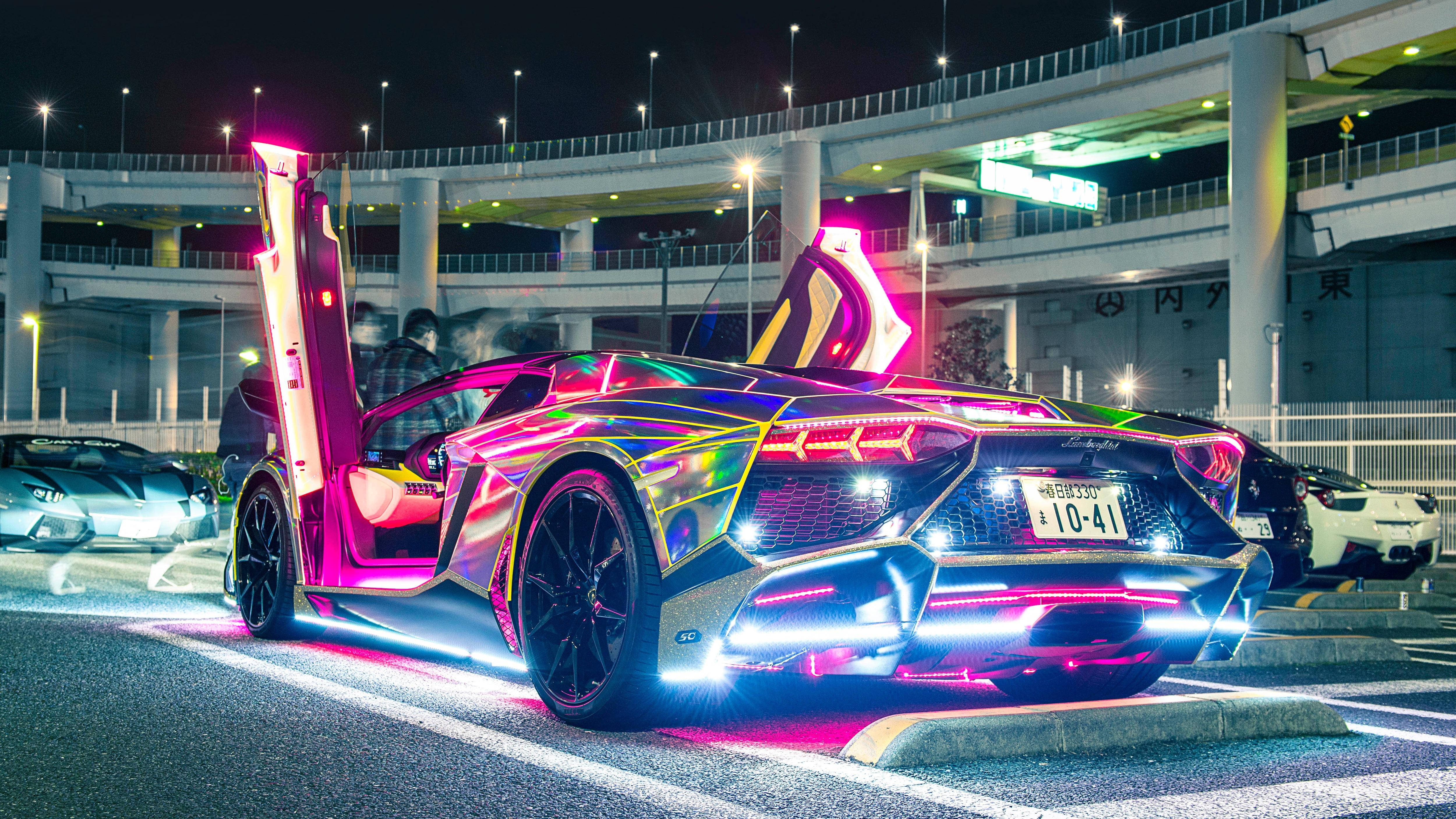 کول کارز: لیمبورگینی کے لیے نیون لائٹس وال پیپر