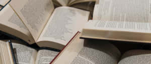 کتابوں کی جمالیاتی تصاویر — کتاب کی جمالیات وال پیپر